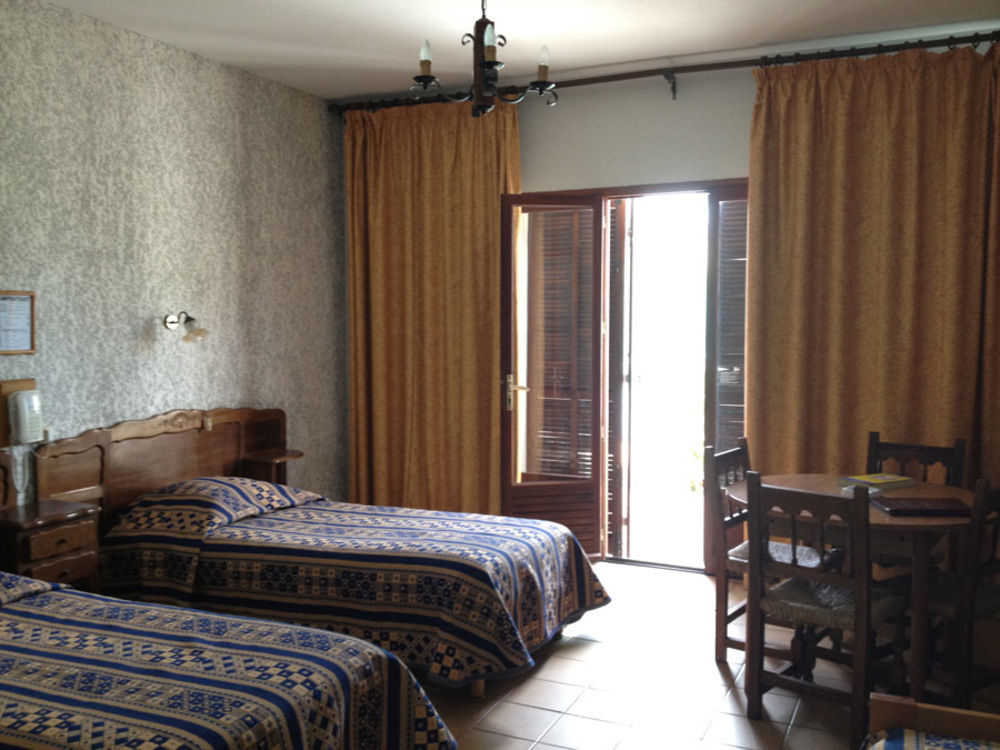 Hotel Castel Garoupe Antibes Exterior foto