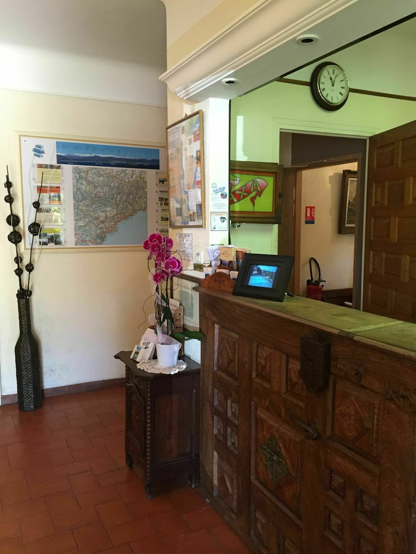 Hotel Castel Garoupe Antibes Exterior foto